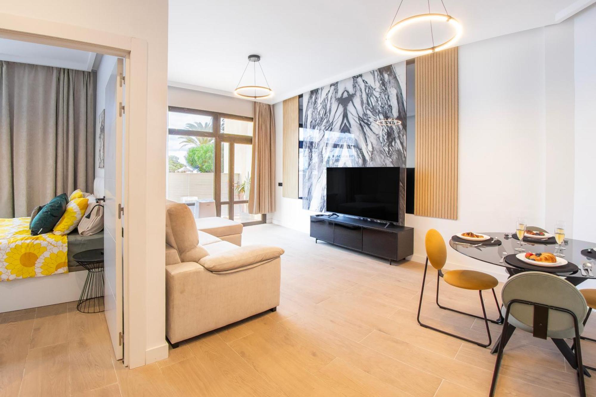 Apartment Trendy With A Heated Pool And Near Aqualand, 1a Costa Adeje (Tenerife)