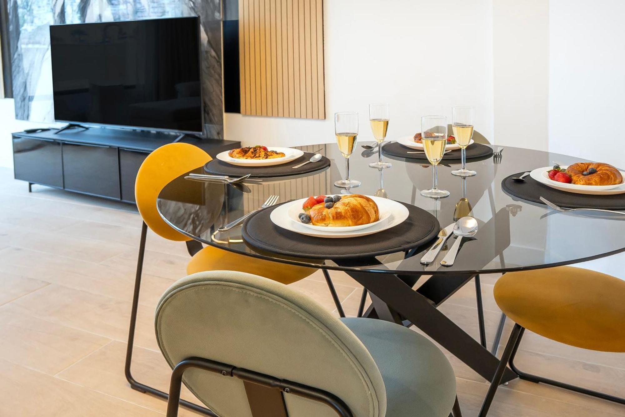 Apartment Trendy With A Heated Pool And Near Aqualand, 1a